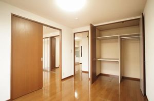 クレストコート 102号-5