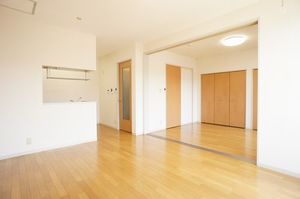 ブライト・コート B 202号-3