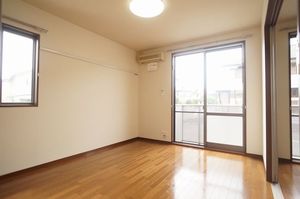 クレストコート　Ⅱ 101号-2