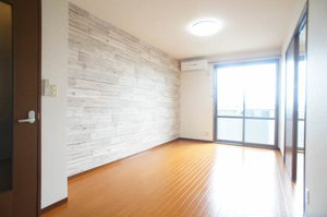 カーサエテルノ　Ｂ 203号-2