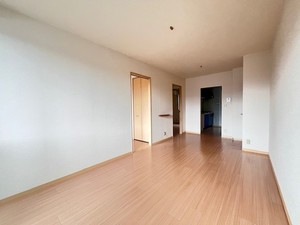 フォーシーズンⅡ 102号-3