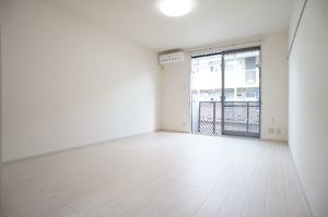 メゾンボヌール 102号-3