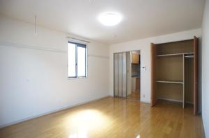 メゾンボヌール 205号-5