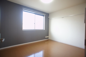 グリーン・ヴィラA 201号-8