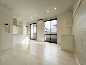 メビュース東城南Ｅ101-1