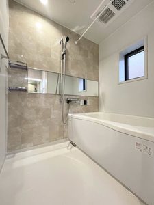 メビュース東城南E 101号-6