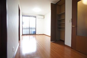 グランドゥールＡ 202号-2