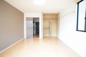 グランシャリオKA 101号-3