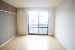 グランシャリオＫＡ 202号-4