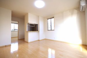 ホワイトオークＤ 101号-3