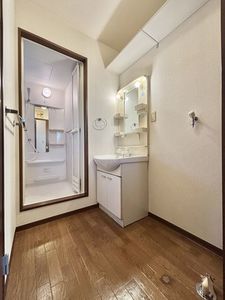 グランドゥールＡ 201号-5