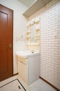 ファミリーオ野木Ａ 101号-6