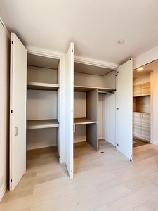 ファミリーオ野木Ａ 202号-6