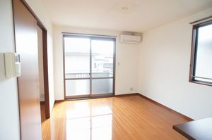 メゾン・ド・シャンテＢ 202号-4