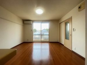 シャーバイオレットＨ 101号-3