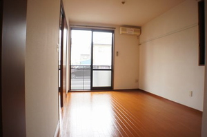 ヴィラ・フォンテーヌＢ 102号-2