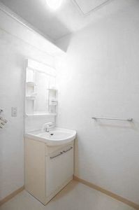 ヴィクトワ－ル 203号-5