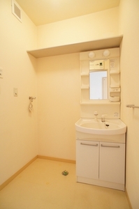 インターノースＢ 202号-7