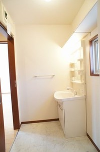 キャロッツＥ 202号-4