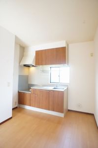 メゾンＳＡＫＵＲＡ 102号-4