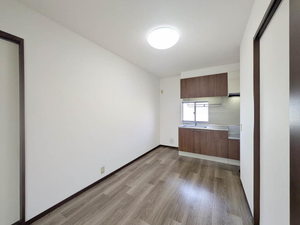 メゾンＳＡＫＵＲＡ 201号-3