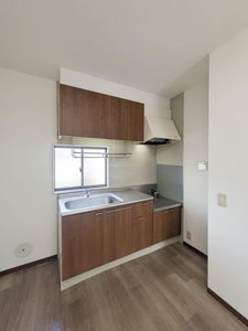 メゾンＳＡＫＵＲＡ 201号-4