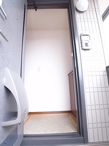 メゾン・ド・Ｃ　Ⅱ 201号-3