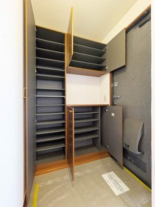 エバーグリーンＢ 201号-11