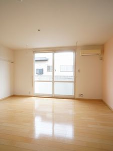 ＳｈａＭａｉｓｏｎ　Ｖｉａ　Ｌａｔｔｅａ 103号-2