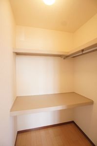 マロンフィールド　Ａ 203号-6