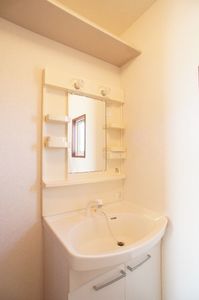 マロンフィールド　Ａ 203号-10