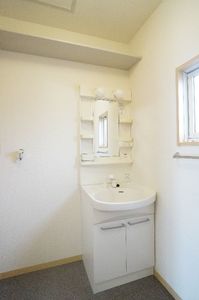 アグネス　Ｅ・Ｓ 202号-5