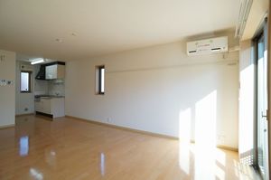 エミネンス　ハイツ 101号-2