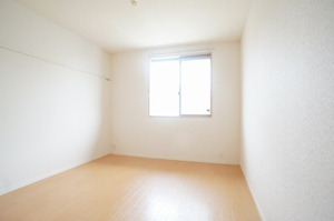 ヴィラーチェ・S 202号-7