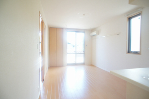 メゾン・ド・ファミールＢ 101号-2