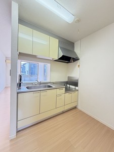 シャーメゾン　ライフ 101号-4