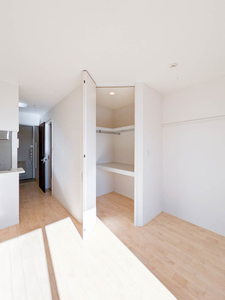 メゾン・ルミエール 203号-9