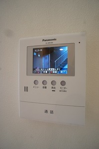 グランドソレーユA 201号-3