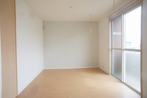 グランドソレーユA 201号-9