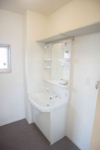 グランドソレーユB 201号-7