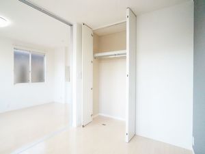 メルヴェーユ平須 101号-6