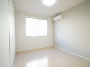 メルヴェーユ平須 101号-7