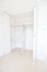 アコール鮎川 101号-4