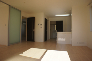 ヴィラ・クレスト　Ｅ 103号-2