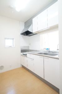 ベルクシュトラーセ 203号-4