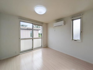 ラヴェーナ・S 202号-2