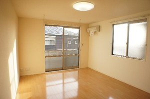 メゾン　ド　ボヌールⅢ 102号-4