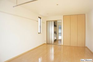 アーバン・コート 202号-5