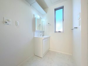 フレグランス横倉Ｉ 102号-5