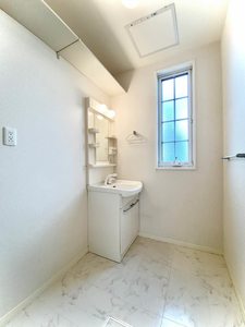 ファミールコートⅠ 102号-5